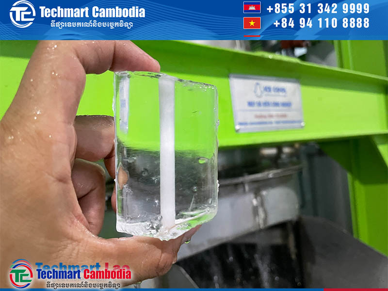 ម៉ាស៊ីនបំពង់ទឹកកក